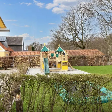 Holiday home Holiday Lvii
