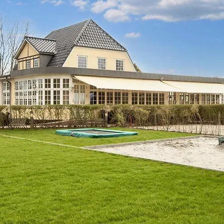 Holiday home Holiday Lvii